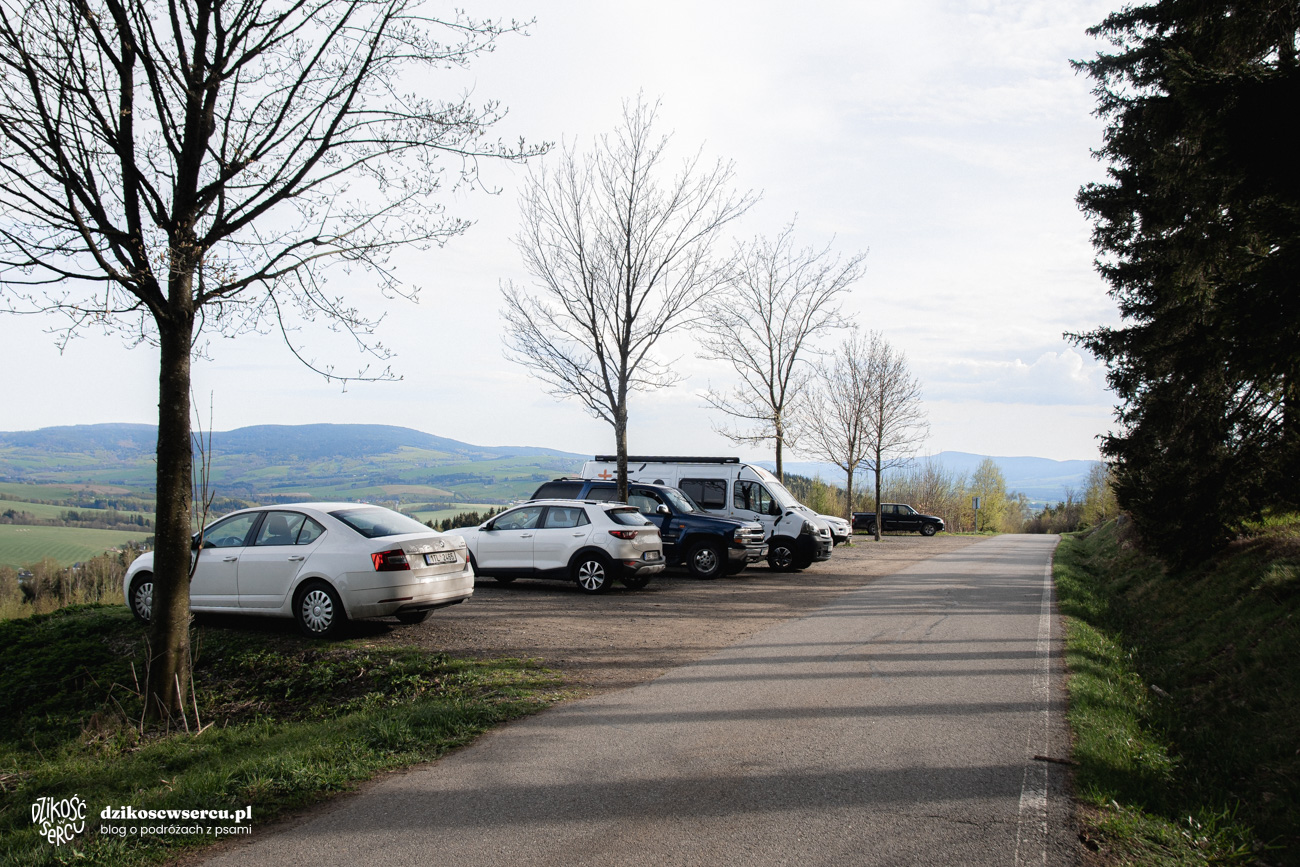 Parking pod Klepacem - w drodze na Trójmorski Wierch
